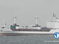 Navio frigorífico à venda