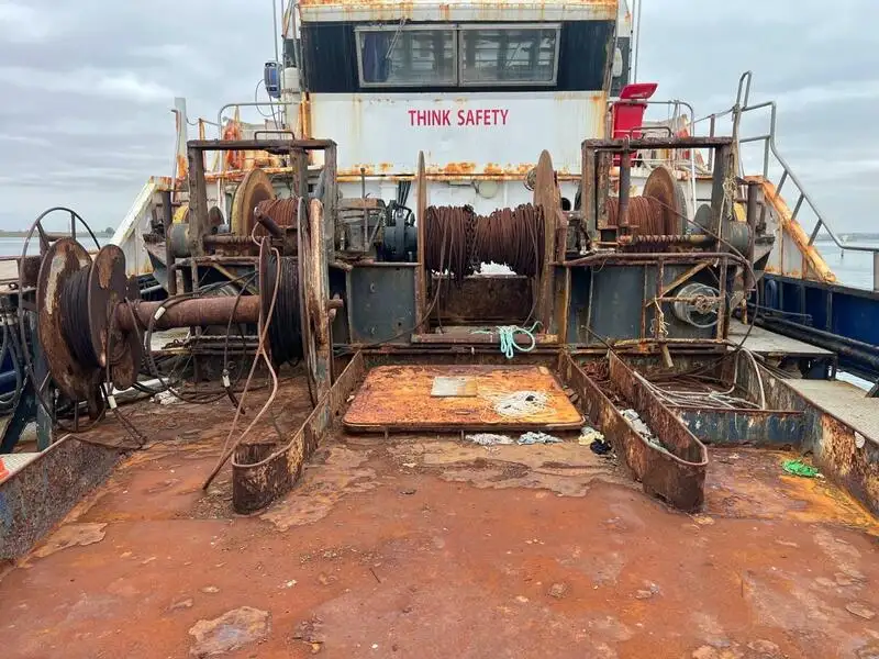 Navio de pesca de arrasto à venda
