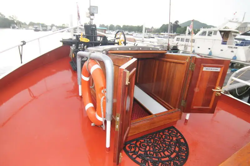 Navio de cruzeiro à venda