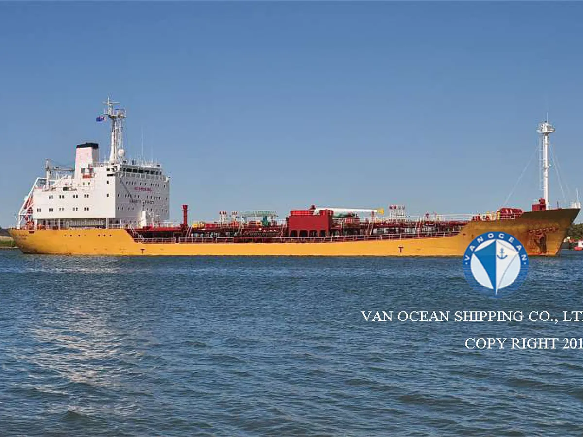 Navio-tanque de óleo/produtos químicos à venda