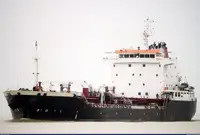 Oil/Chemical tanker à venda