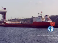 Navio-tanque de óleo/produtos químicos à venda