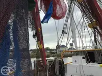 Navio de pesca de arrasto à venda