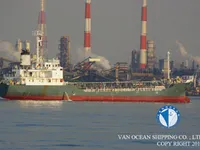 Navio-tanque de óleo/produtos químicos à venda