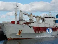 Navio frigorífico à venda