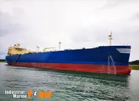 Navio transportador de GNL à venda