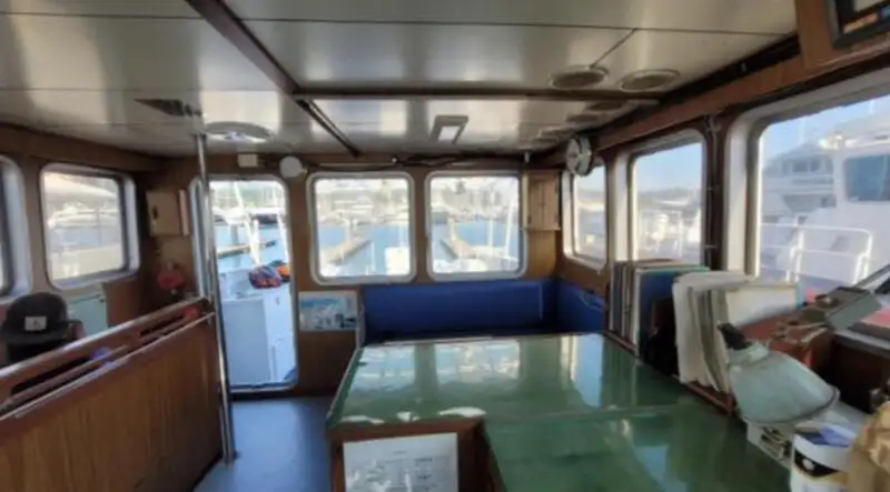 Navio de patrulha à venda