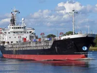 Navio-tanque de óleo/produtos químicos à venda
