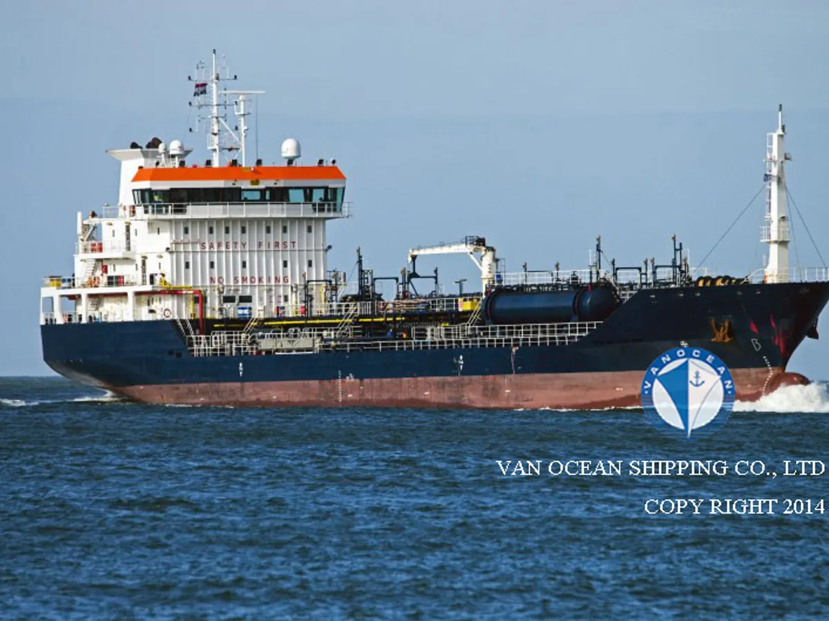 Navio-tanque de óleo/produtos químicos à venda