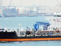 Navio-tanque de óleo/produtos químicos à venda