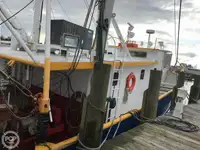 Navio de pesca de arrasto à venda