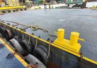 Barcaça à venda