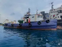 Navio de abastecimento à venda