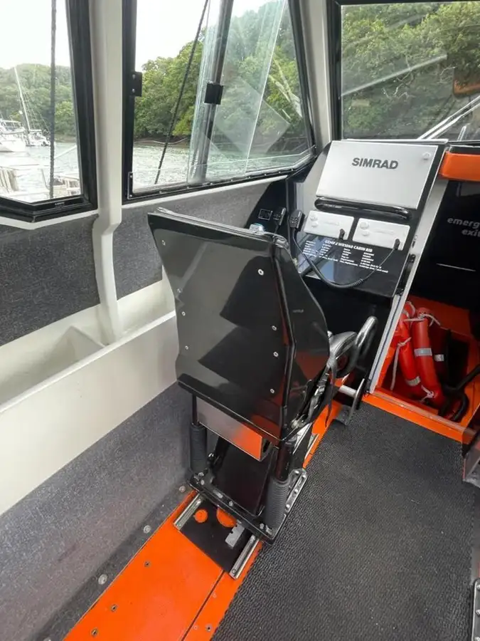Bote inflável rígido à venda