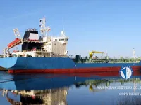 Navio-tanque de óleo/produtos químicos à venda