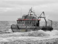 Navio de pesquisa à venda