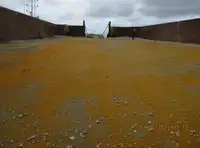 Barcaça à venda