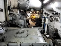 Navio de abastecimento à venda