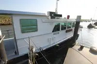 Navio de passageiros à venda