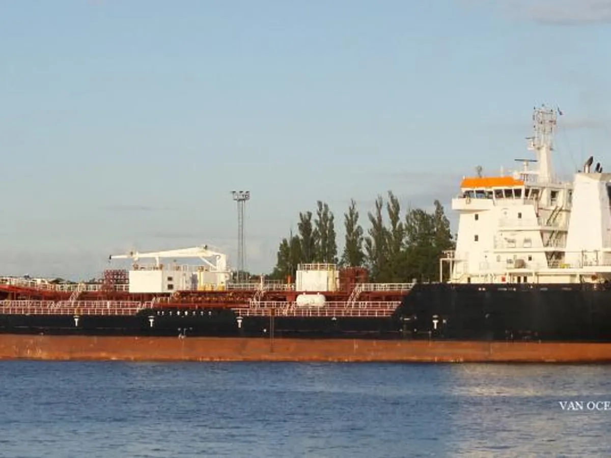 Navio-tanque de óleo/produtos químicos à venda