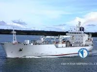 Navio frigorífico à venda