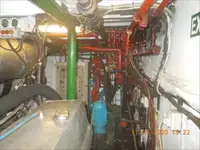 Barco de tripulação à venda