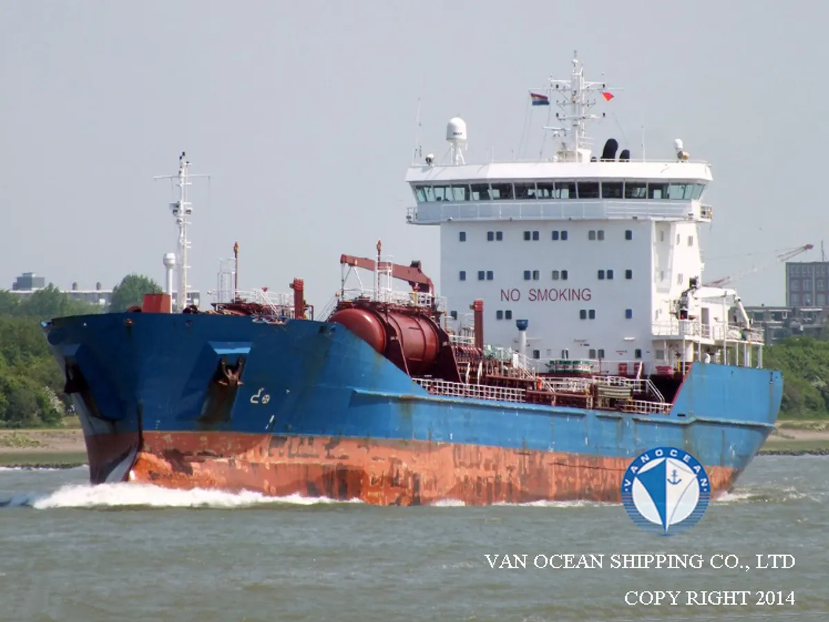 Navio-tanque de óleo/produtos químicos à venda