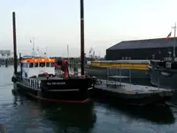 Barcos de trabalho à venda