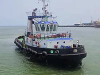 Rebocador à venda