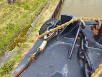 Barcaça à venda