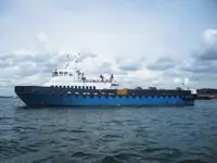 Barco da tripulação à venda