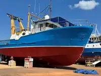 Navio de pesca de arrasto à venda