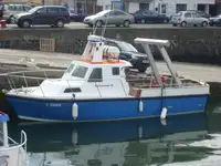 Navio de pesca de arrasto à venda