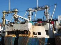 Navio de pesca de arrasto à venda