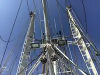 Navio de pesca de arrasto à venda