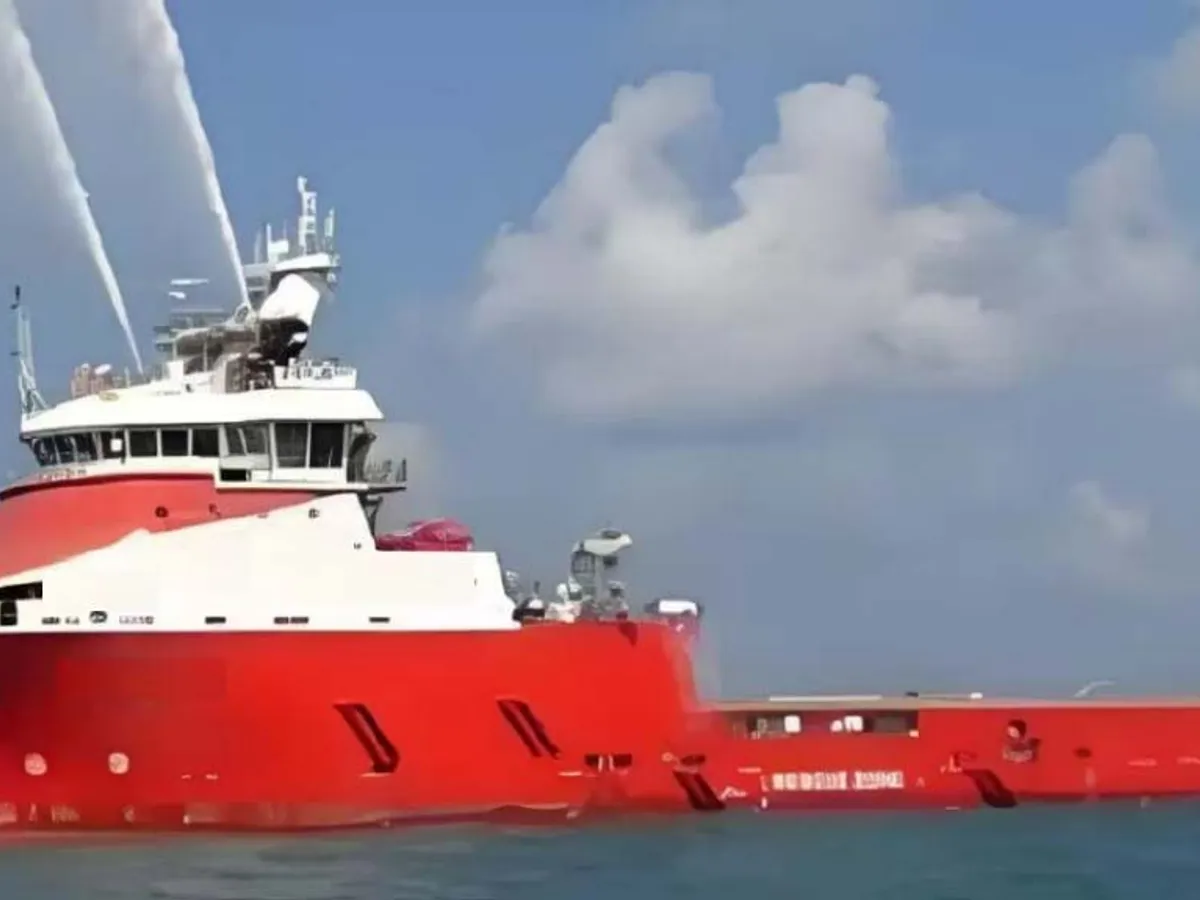 Navios offshore e de serviço à venda