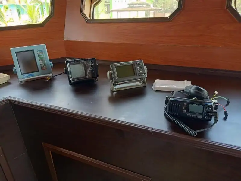 Balsa de desembarque, tanque à venda