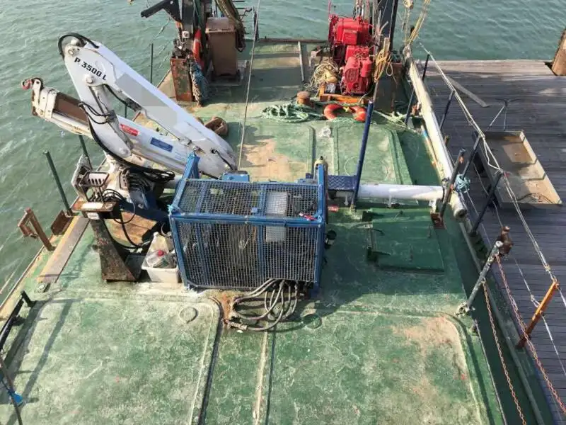 Barcos de trabalho à venda