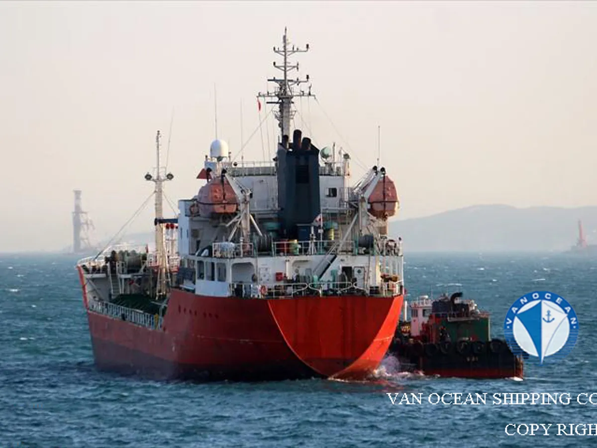Navio-tanque de óleo/produtos químicos à venda