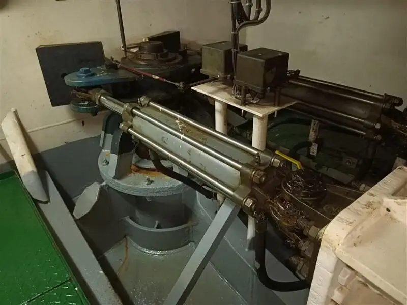 Rebocador à venda
