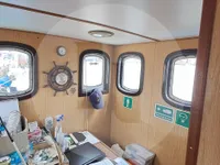 Navio de pesca à venda