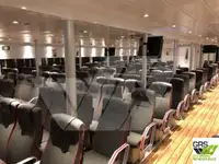 Navio de passageiros à venda