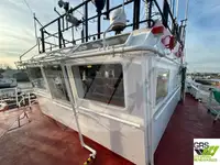 Navio de abastecimento à venda