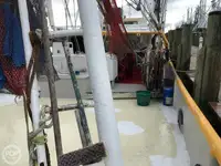 Navio de pesca de arrasto à venda