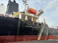 Navio-tanque de óleo/produtos químicos à venda