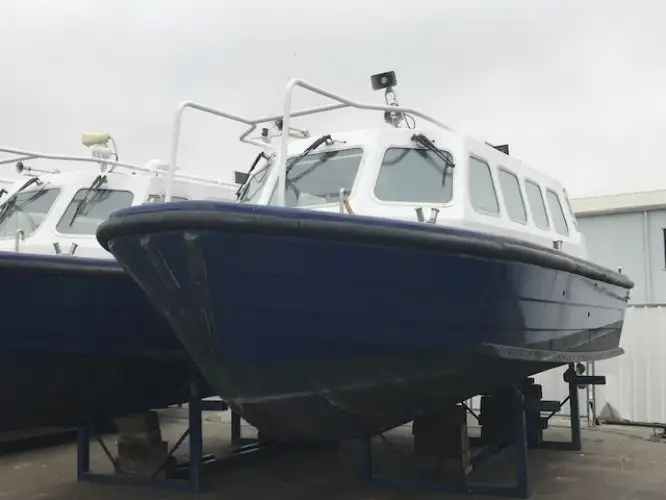 Navio de pesquisa à venda
