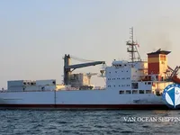 Navio frigorífico à venda