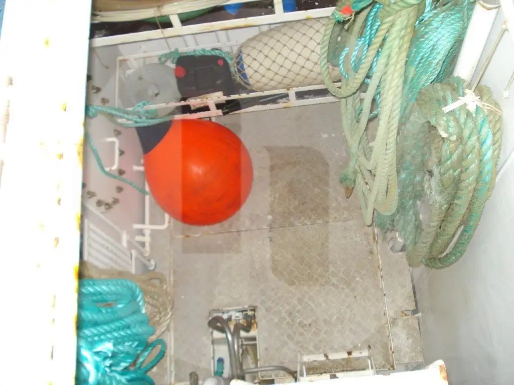 Navio de pesca de arrasto de rede de fundo à venda