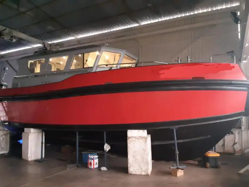 Barcos de trabalho à venda