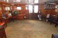 Barcaça à venda